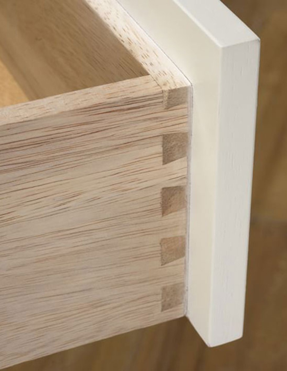 Cómoda Catalina de madera