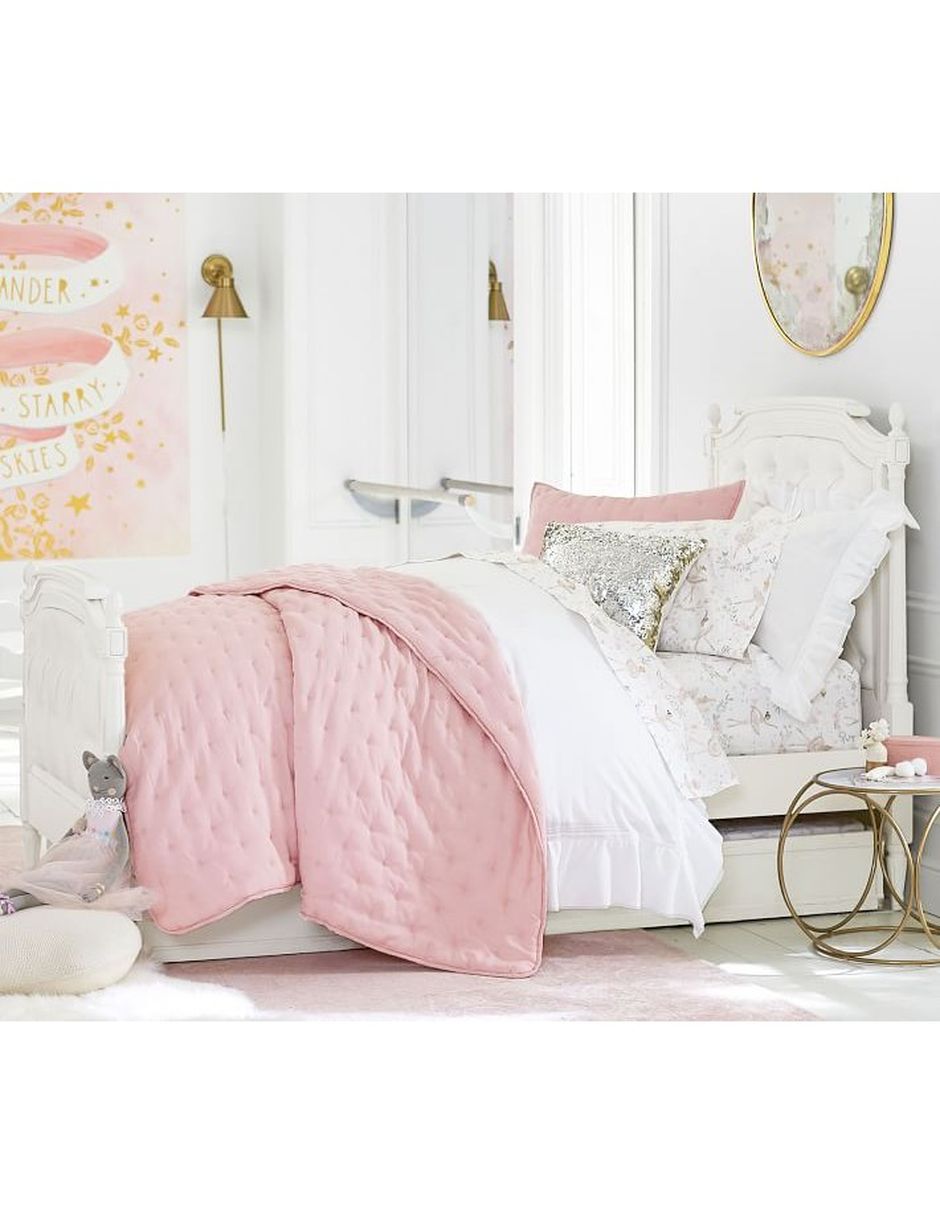 Cama blythe tufted de madera individual
