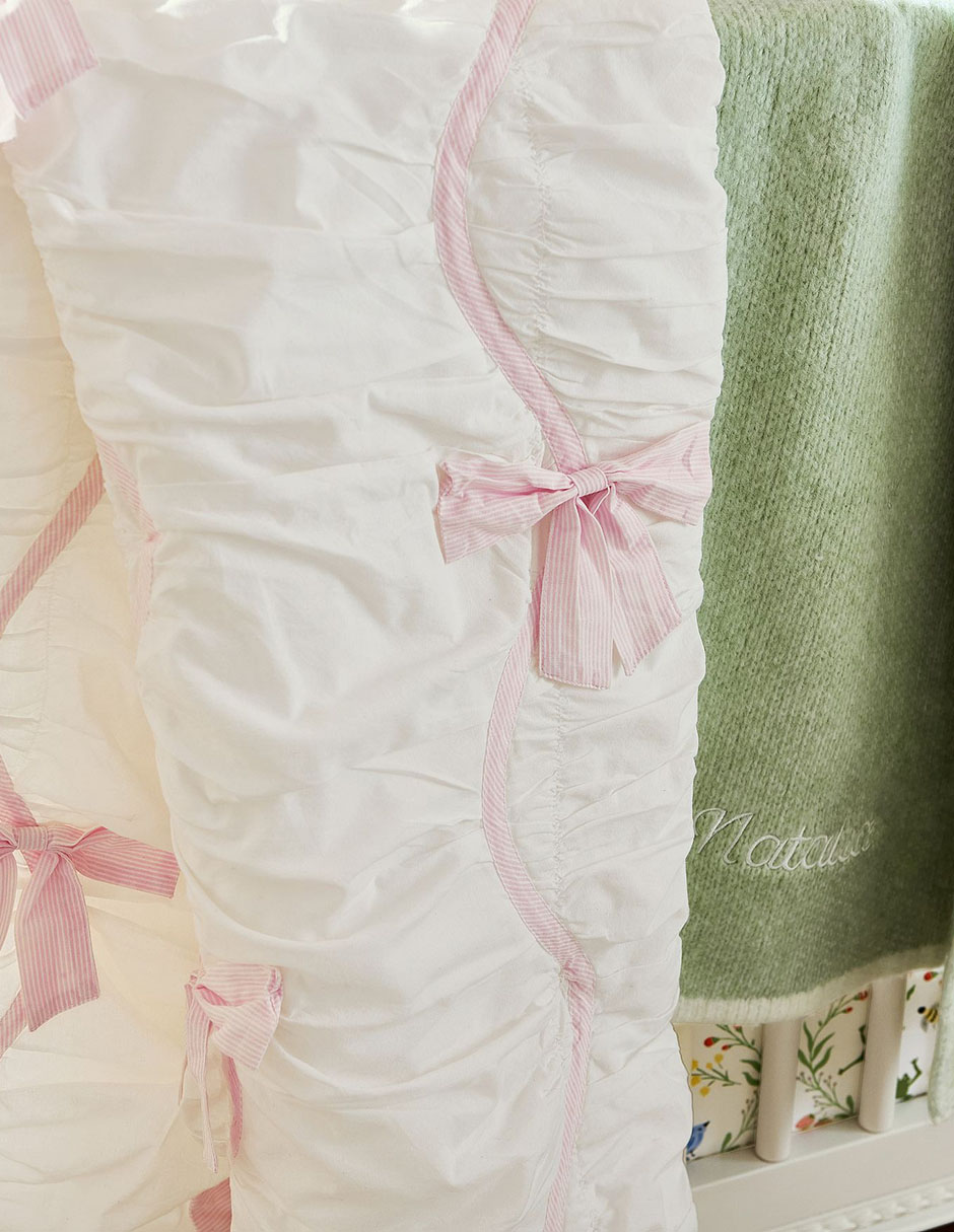 Colcha Stripe Bow