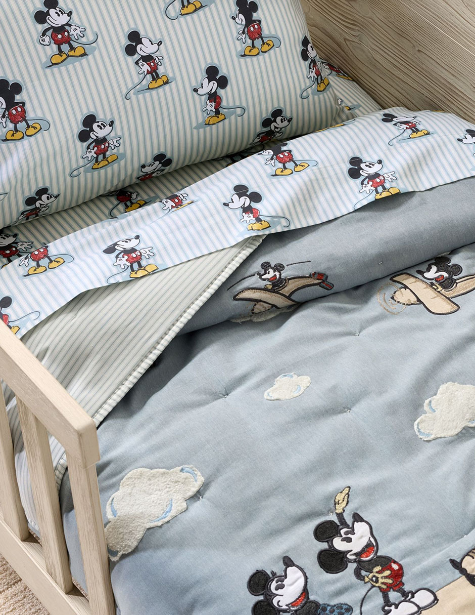 Colcha Mickey Clouds