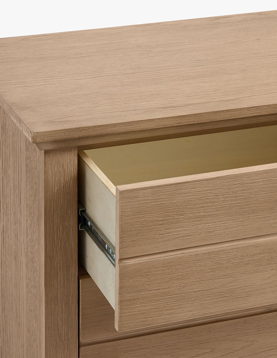 Cómoda Emery de madera pino