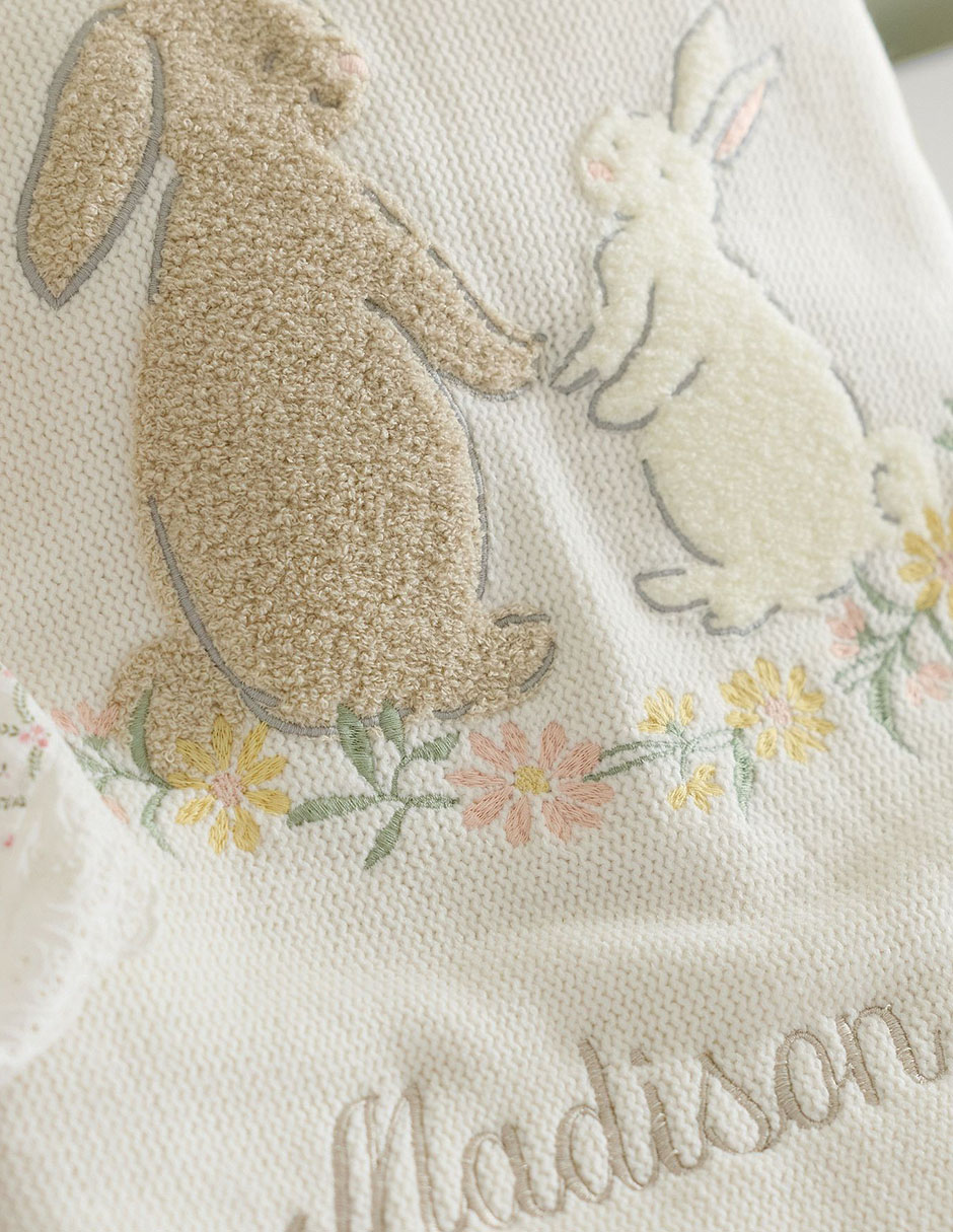 Cobija de tejido jacquard Riley Sheehey English Garden para niña