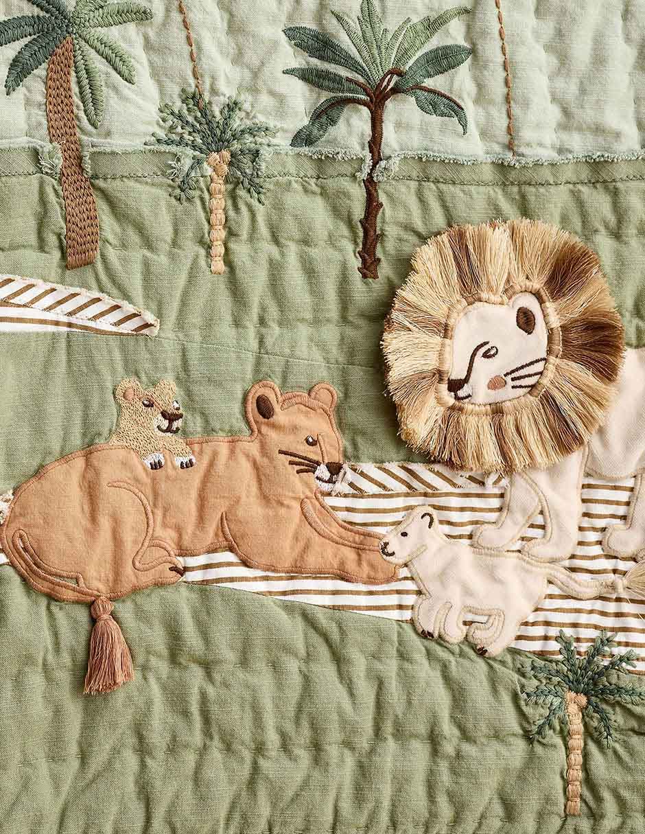 Colcha Lion Family