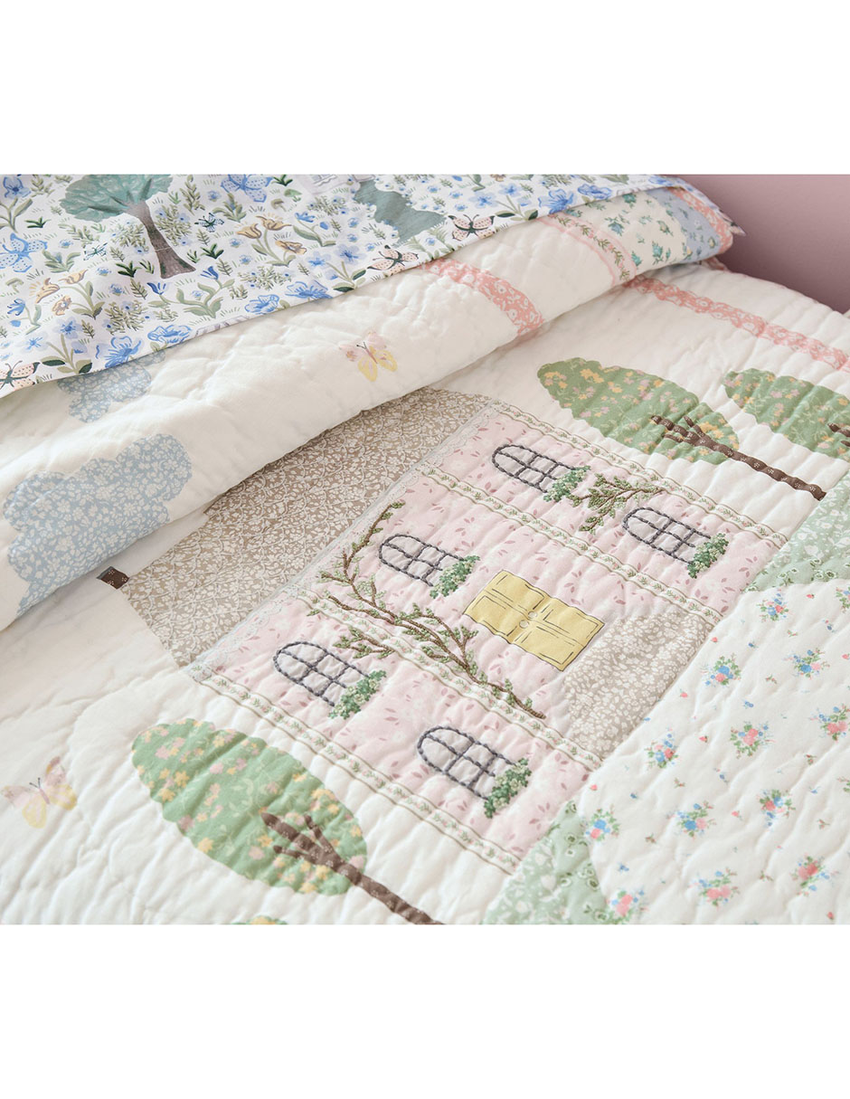 Colcha Dollhouse
