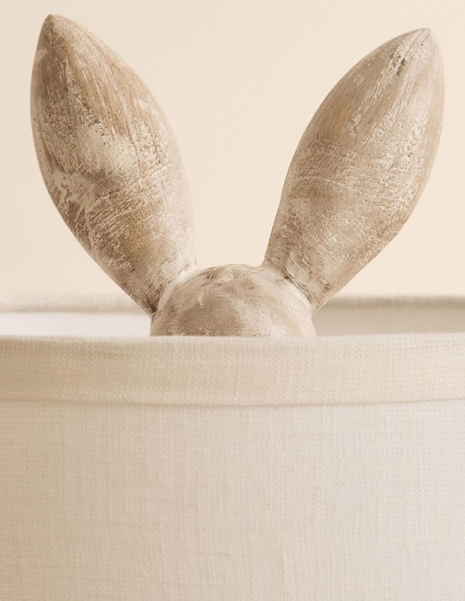 Lámpara tradicional Carved Bunny 2