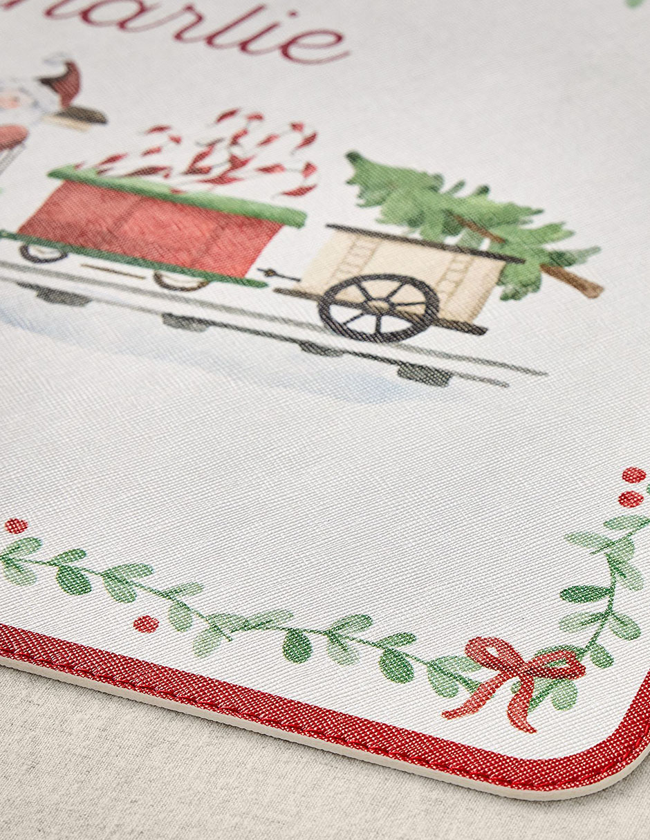 Mantel Classic Christmas